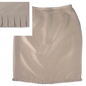 Maggy London Silk Pencil Skirt SZ 8 Pleat Hem Office Wedding Guest Dressy Preppy